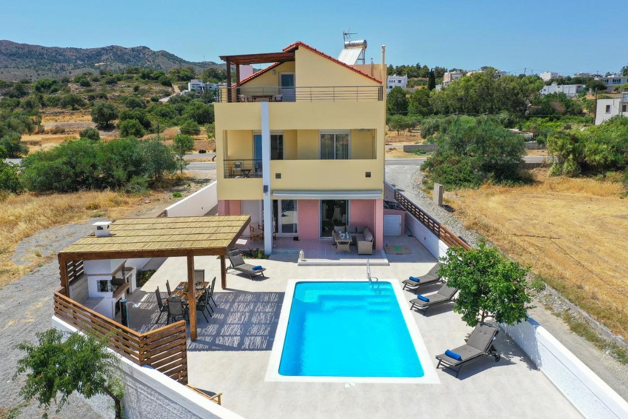 Ritas Gennadi Villa Exterior photo